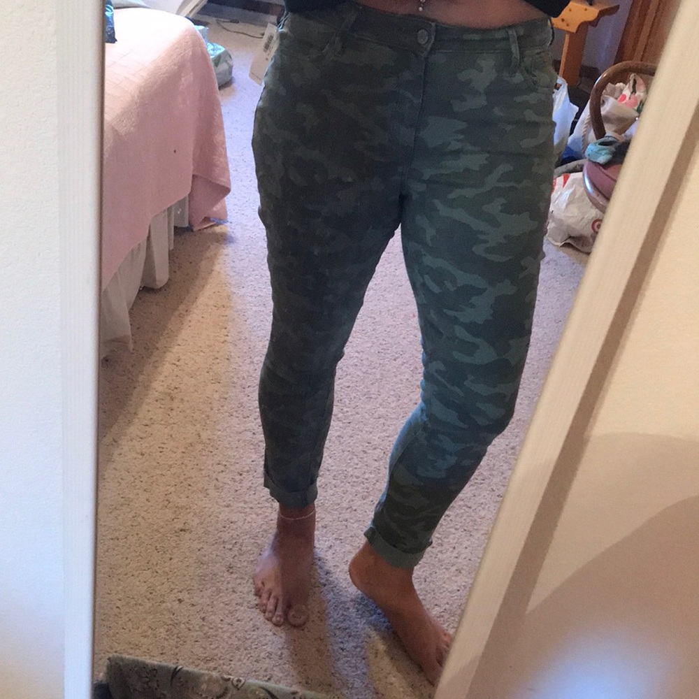 Old Navy rockstar super skinny jeans camo size 10 new with tags